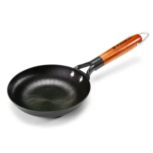 Pre-Seasoned Ferro Light 24cm Cast Iron Fry Pan | 1.4L